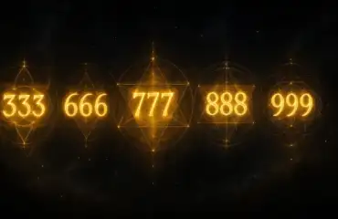 Светящиеся ангельские числа парят в космическом пространстве